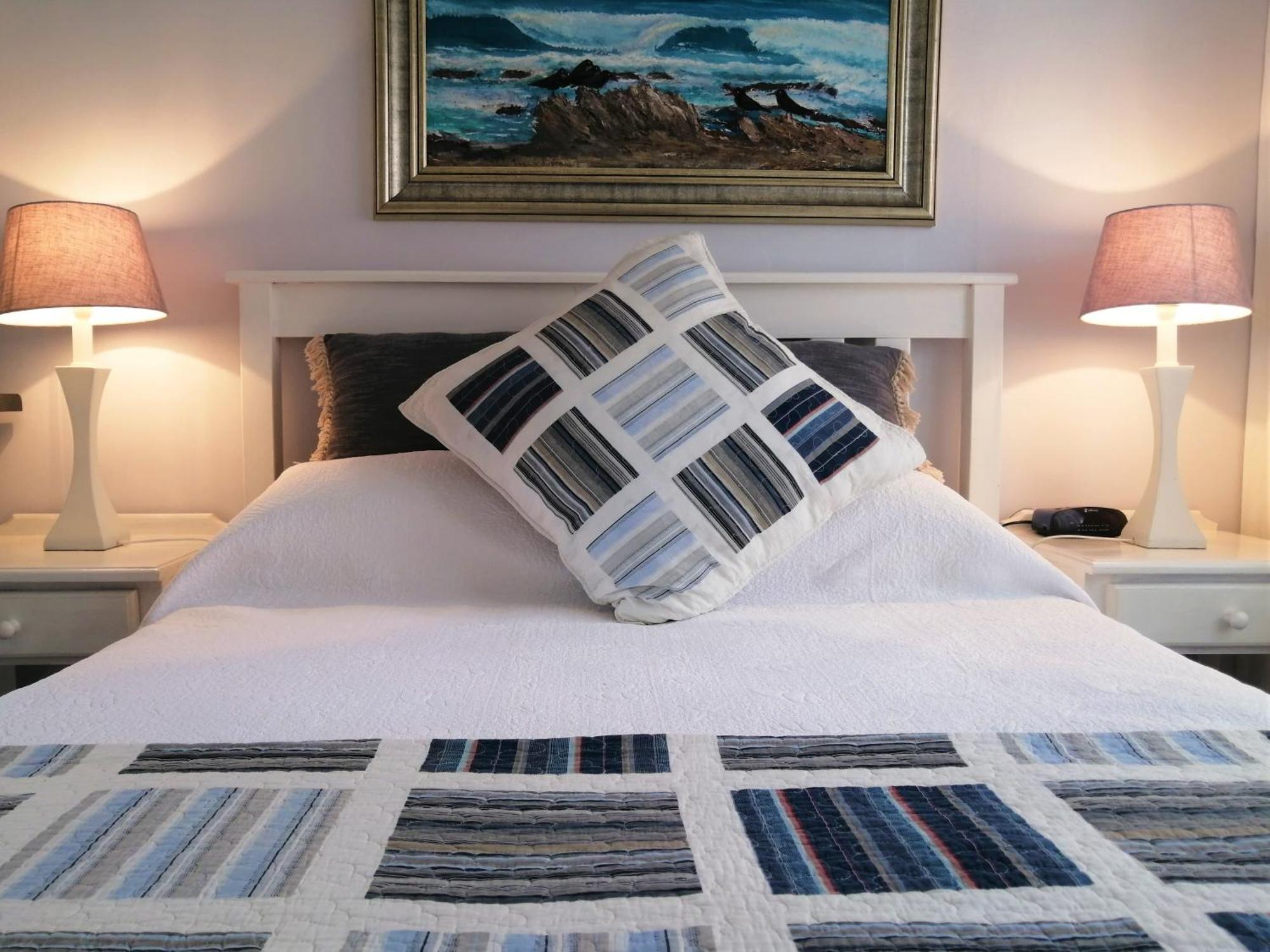 Amzee Bokmakierie Guest House Dana Bay Værelse billede