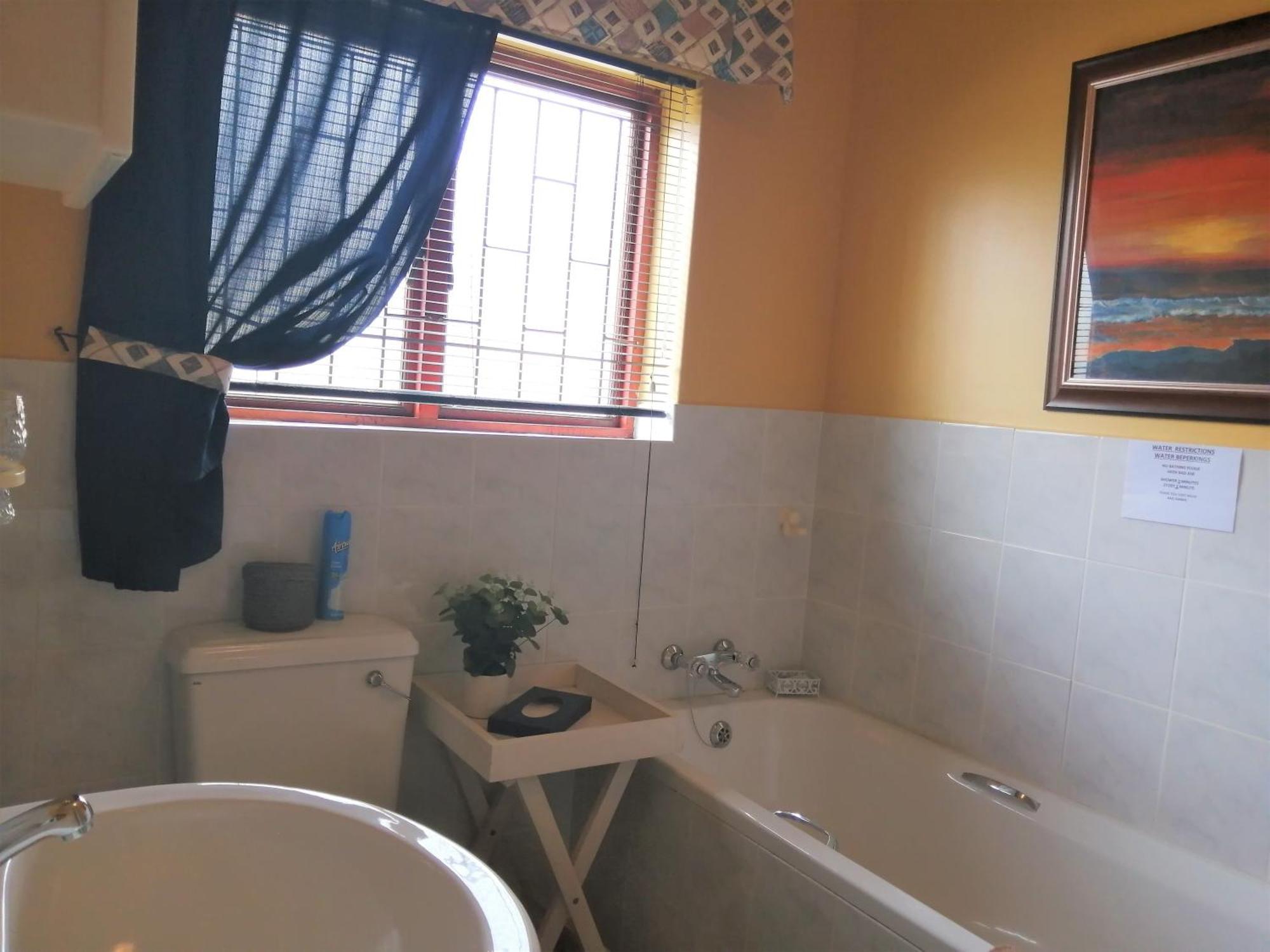 Amzee Bokmakierie Guest House Dana Bay Værelse billede